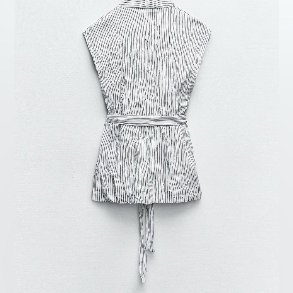 Zara Co-Ord Set Rigid Wrinkled Kimono Top
And Wide Pants - Picture 6 of 9